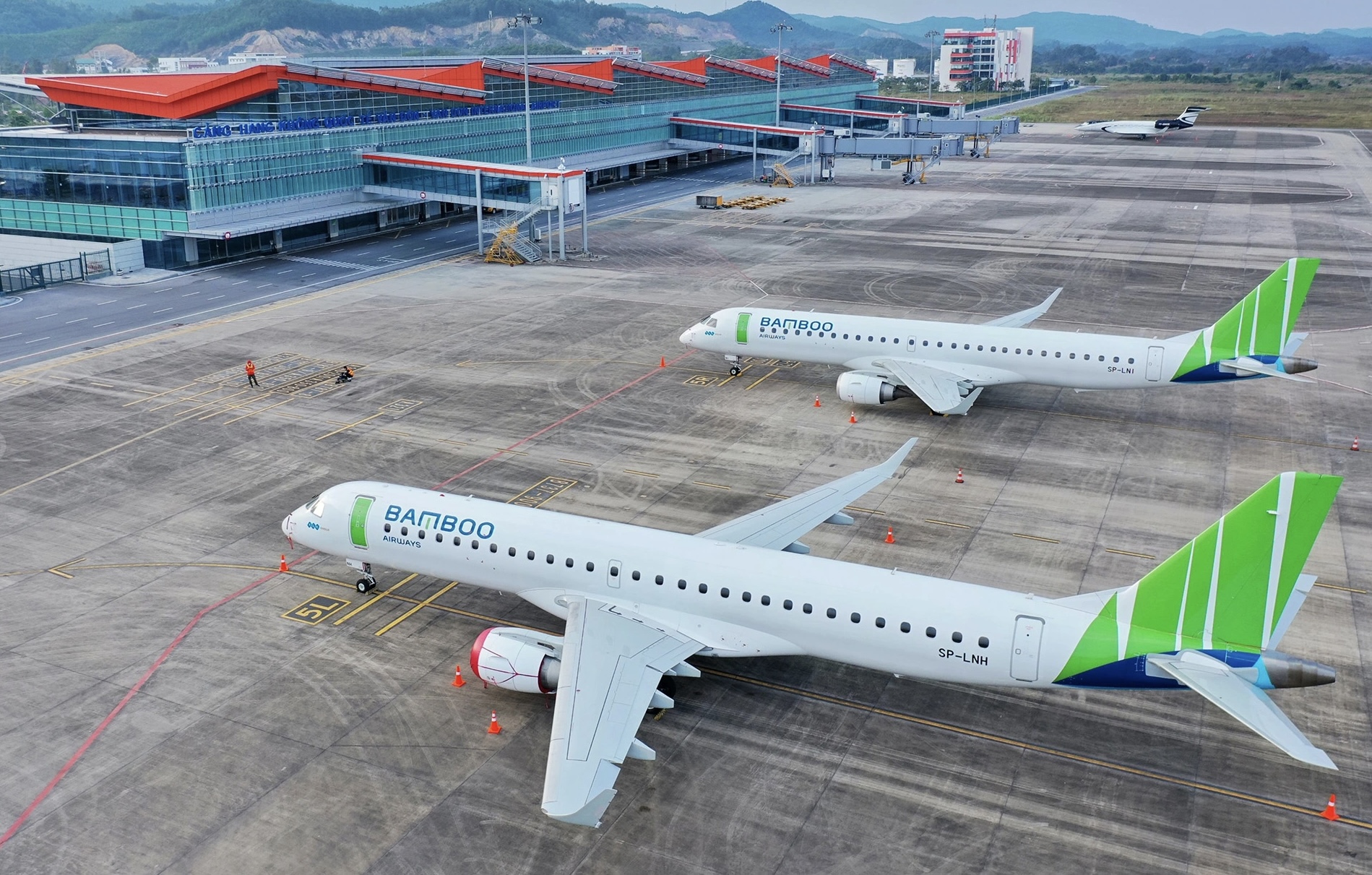 ĐỀ XUẤT SÂN BAY TẠI KHU KINH TẾ VÂN PHONG