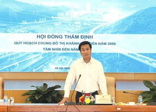 Thứ trưởng Nguyễn Tường Văn yêu cầu Khánh Hòa hoàn thiện quy hoạch đô thị